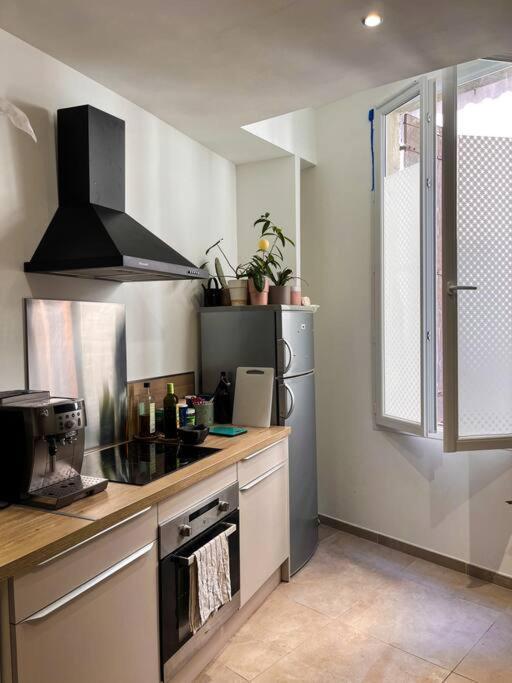 Appartement Charmant Et Calme Dans L'Herault Poussan Esterno foto